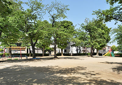 西川口4丁目公園 約230m（徒歩3分）