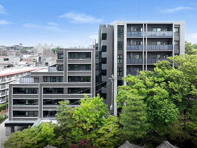 ザ・ライオンズ覚王山 外観（2025年5月撮影）