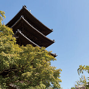 興正寺 880m(徒歩11分)