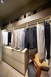 ブランズシティ品川ルネ キャナル 洋室収納