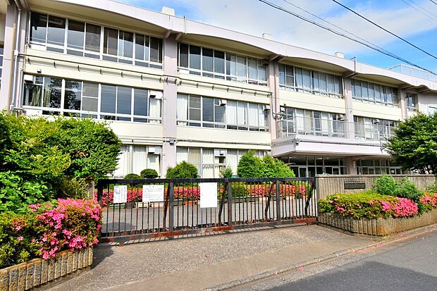 清瀬市立清瀬第五中学校（約570m）