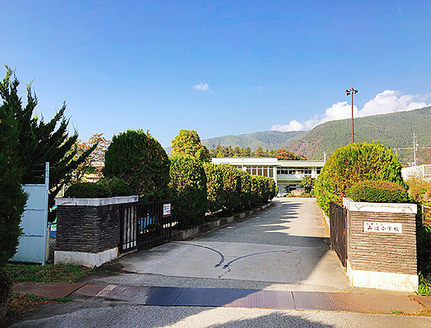 山辺小学校