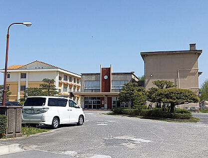 米子市立加茂中学校 約1210m