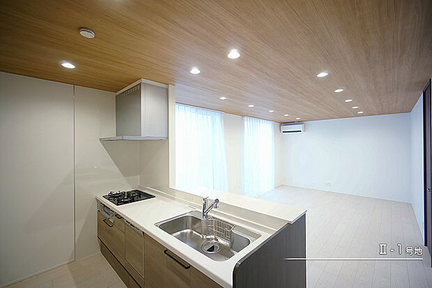 【II-1号地 ダイニング】II-1号地