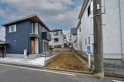 1号地 前面道路含む現地写真