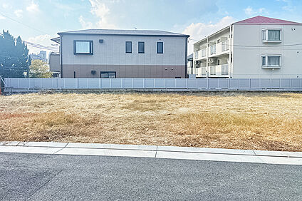 3号地 前面道路含む現地写真