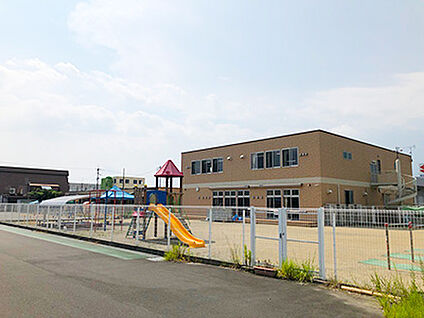 すずかけっこ保育園 約610m