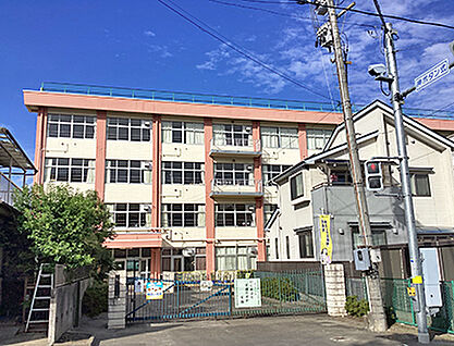 仙台市立南小泉小学校 約400m