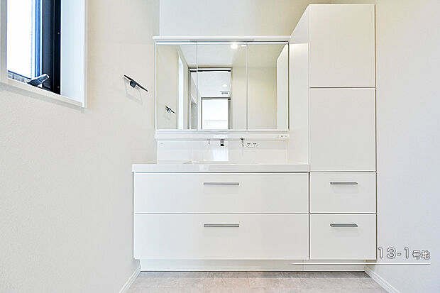 【13-1号地 洗面室】13-1号地