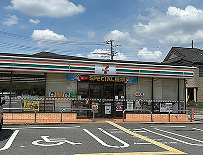 セブンイレブン草加弁天1丁目店 約170m