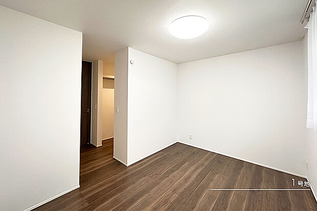 【1号地 主寝室】1号地