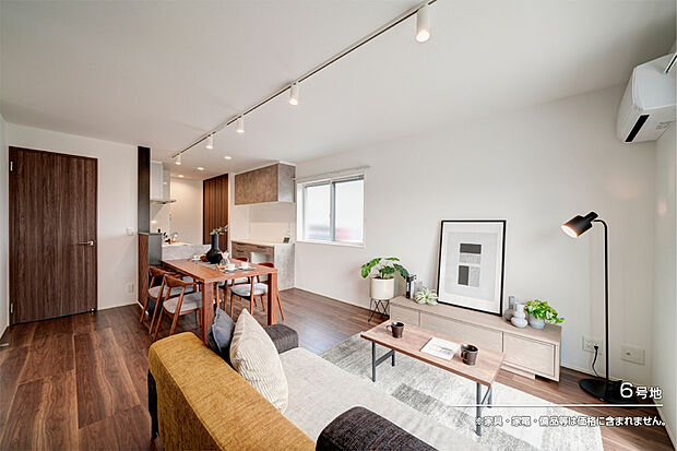 【6号地 リビング】6号地