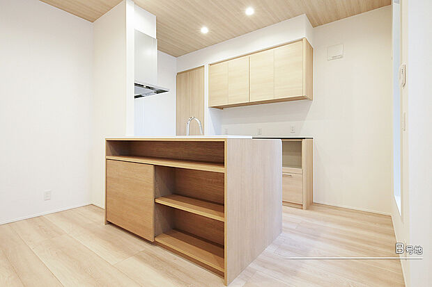 【B号地 ダイニング】B号地