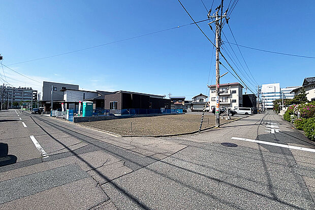 【1号地 前面道路含む現地写真】1号地