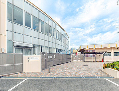 市立ひかりこども園 約510m