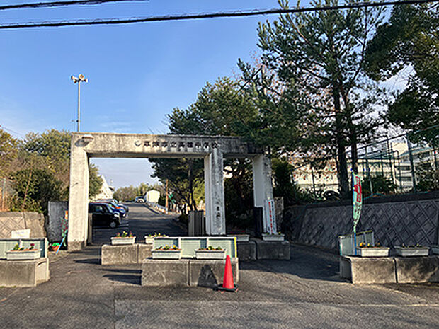 草津市立高穂中学校