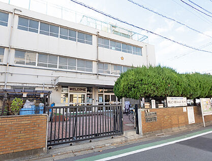 区立鷹番小学校 約800m