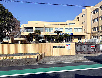草津市立笠縫東小学校 約830m