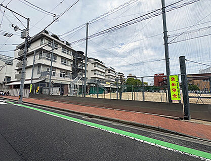 岡山市立岡山中央小学校 約1770m