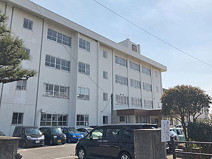 富山市立堀川中学校 約2630m