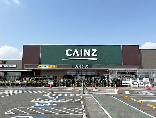 カインズ四日市店