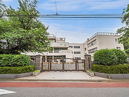 本太小学校 約980m