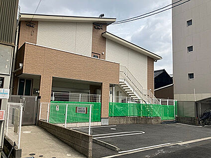 つばめ保育園 約320m