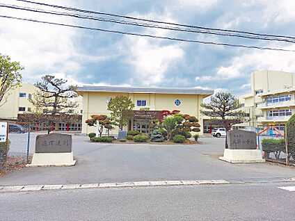 大新小学校 約550m