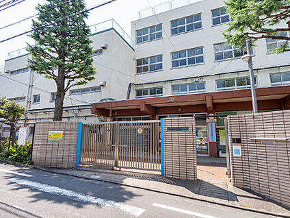 区立大森第六中学校 約880m