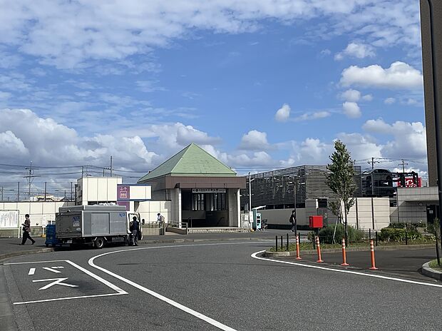 秋山駅(約1,600m)