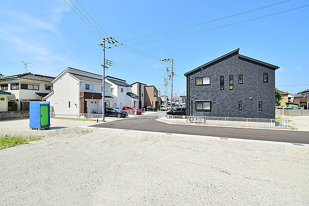 【【開放感ある現地】】新生活が始まっている現地を、ぜひご覧下さい。