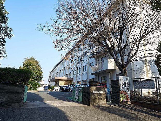 北九州市立「板櫃」中学校（約840m）