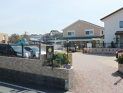 梨の実保育園 560m