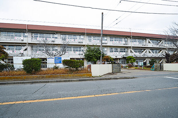 野田市立第二中学校(現地より徒歩10分)