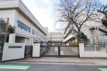 栗原小学校（現地より徒歩2分） 約120m