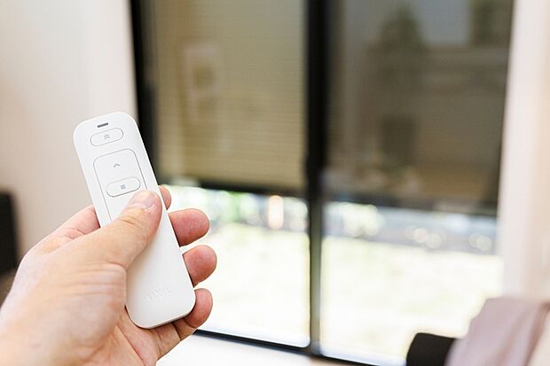 【クリナップ／水切りメッシュプレート】シンクにぴったりと取り付けられるよう設計されているので、がたつきが少なく食器類を安定してのせることができるます。