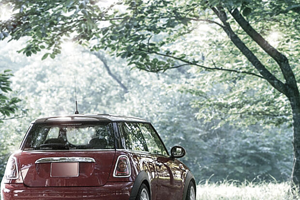 【【2台カースペース駐車対応】】休日のお出掛けなどにも必要な車を駐車できるスペースを確保。通勤やお買い物を快適にしてくれます。※号棟により採用状況が異なります。※写真はイメージです。