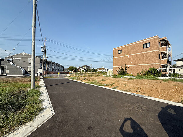 【荒川沖西第2期 現地外観】
※令和7年8月時点