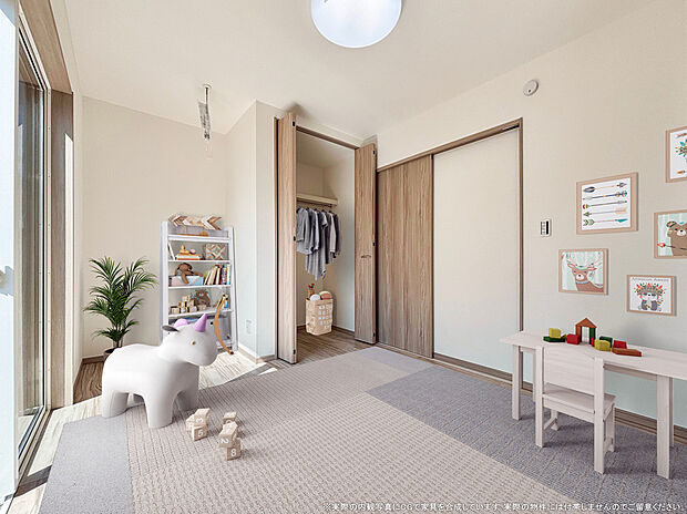 【1号棟 洋室 CG家具設置イメージ】
※画像に含まれる家具家電はCGで作成されたイメージです。実際の物件には付帯しません。