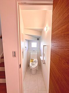 【4号棟　1Fトイレ】