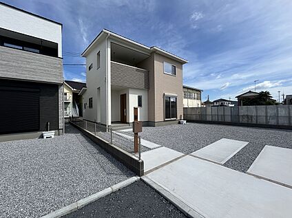 【4号棟　外観】