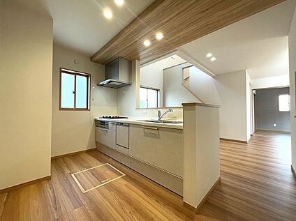 【3号棟　キッチン】