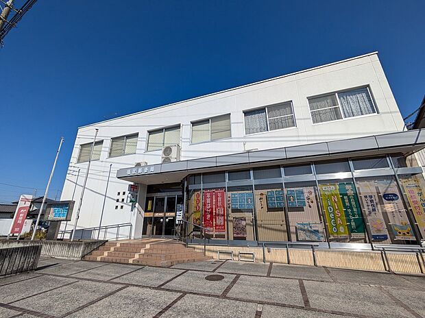 福居郵便局(約400m)