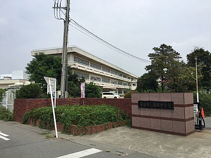 深谷市立岡部中学校 2300m(徒歩23分)