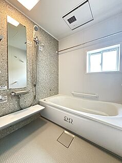 【2号棟　浴室】