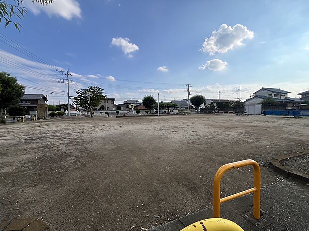 御庵公園(約250m)