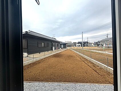 【4号棟　庭】