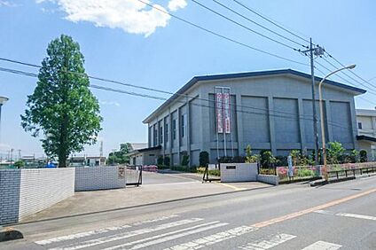 上里町立上里中学校 徒歩2700m