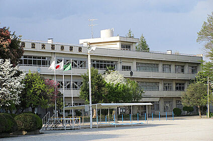 上尾市立大石小学校 徒歩750m