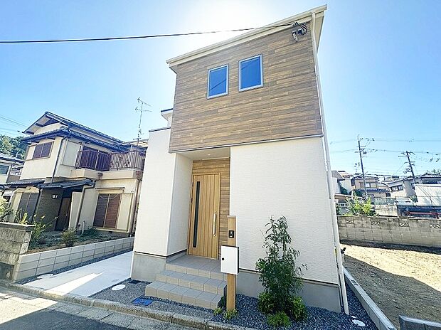 上場企業による建築&販売でご安心頂けます お気軽にお問い合わせください!